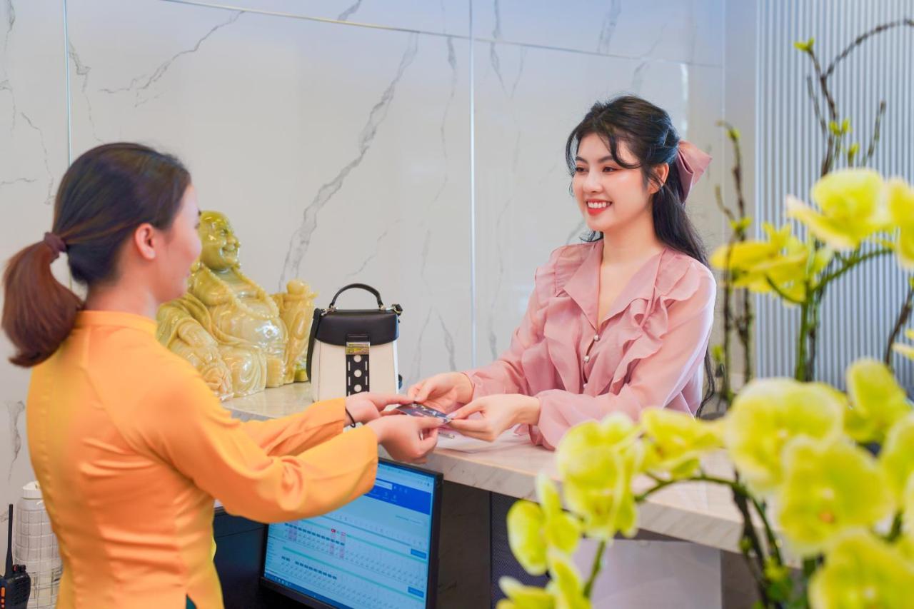 Sea Wind Hotel By Thg Đà Nẵng Kültér fotó
