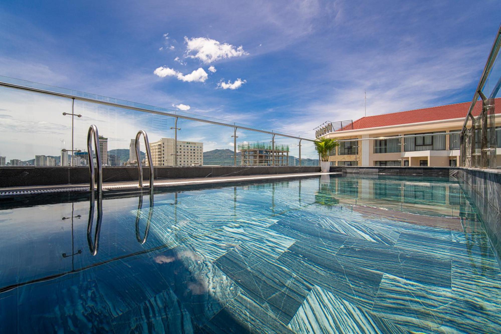 Sea Wind Hotel By Thg Đà Nẵng Kültér fotó